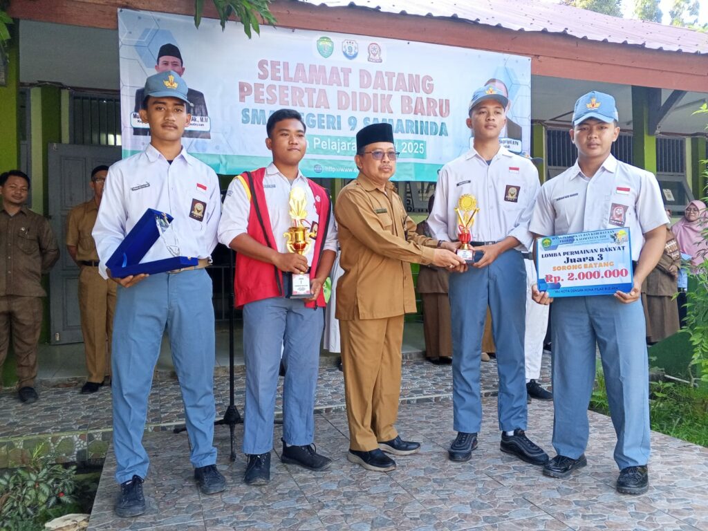 Juara 3 Lomba Permainan Tradisional Cabang Sorong Batang