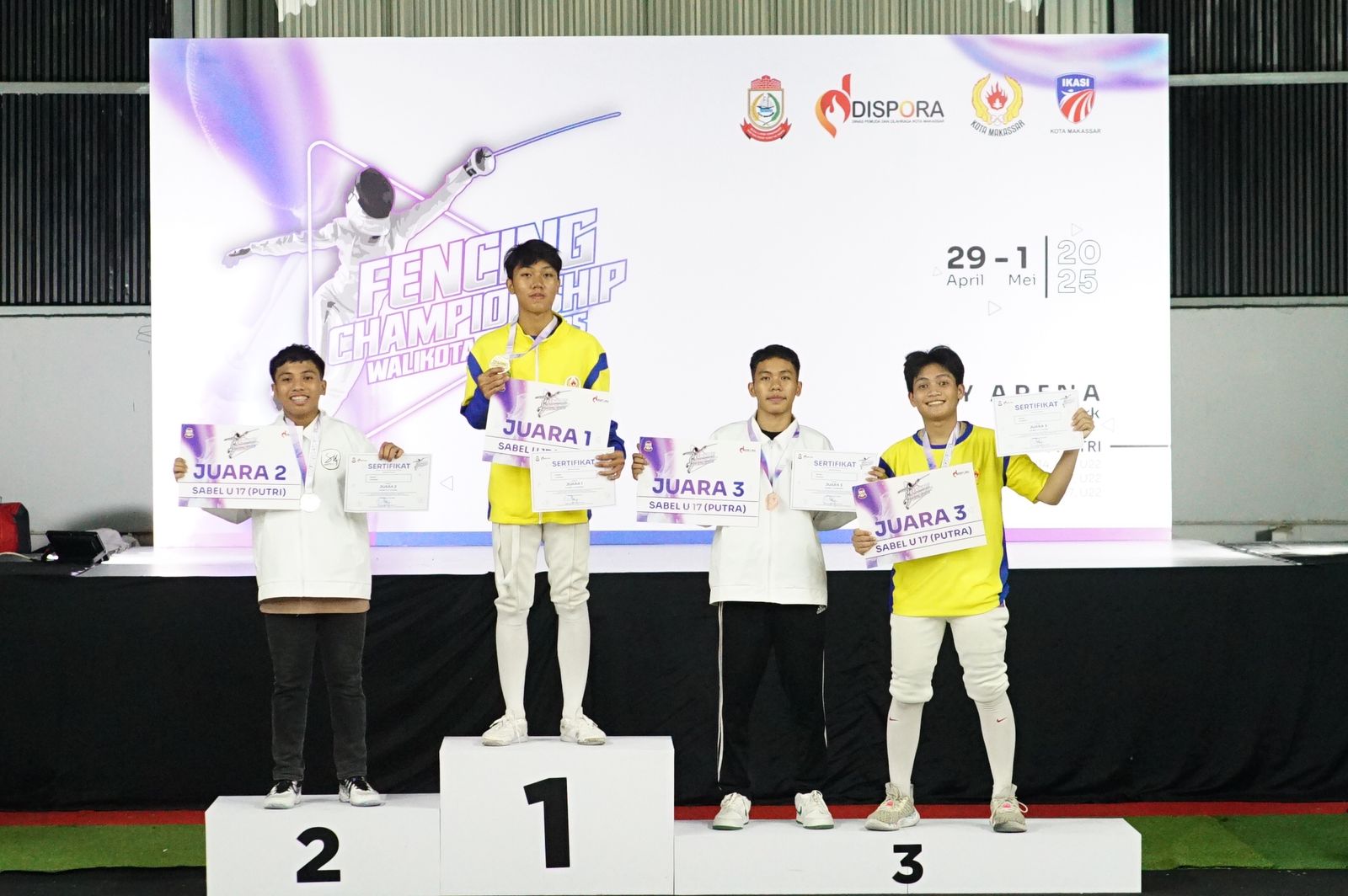 Juara 1 Fencing