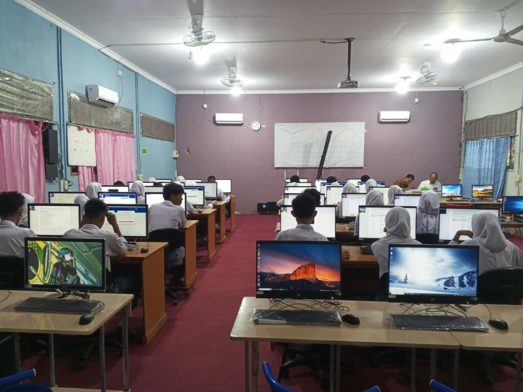 WhatsApp Image 2025-10-17 at 10.22.13