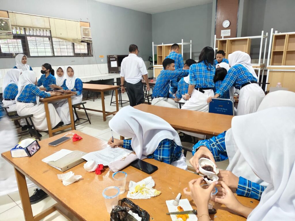 WhatsApp Image 2025-10-17 at 10.22.16(1)