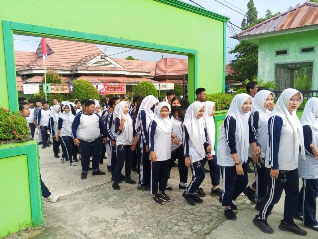 Hari 2 Jalan Sehat dan Doorprize